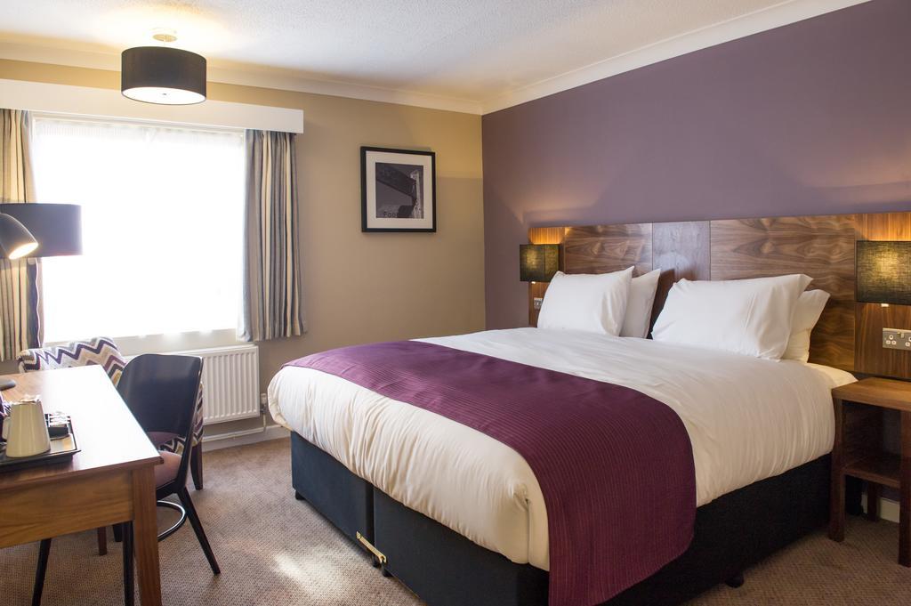 Toby Carvery Exeter M5 J30 By Innkeeper'S Collection Room photo